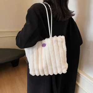 Plush Tote Bag Women's Crossbody Handbag Large Capacity Fur Single Shoulder Bag Street Style Velvet Commute Fashionable All-M...