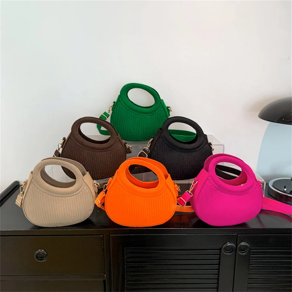 Fashion Pu Leather Felt Crossbody Bag Korean Style Half Moon Bag Hobos Handbag Fashion Design Solid Color Pleated Shoulder Bag - Image 3